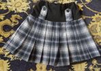 Girls pleated skirt 5-7yo