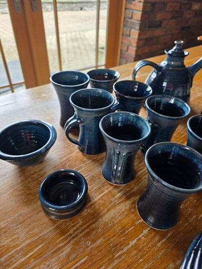 Louis Mulcahy Dinnerware