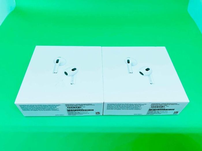 AirPods 3 3rd gen