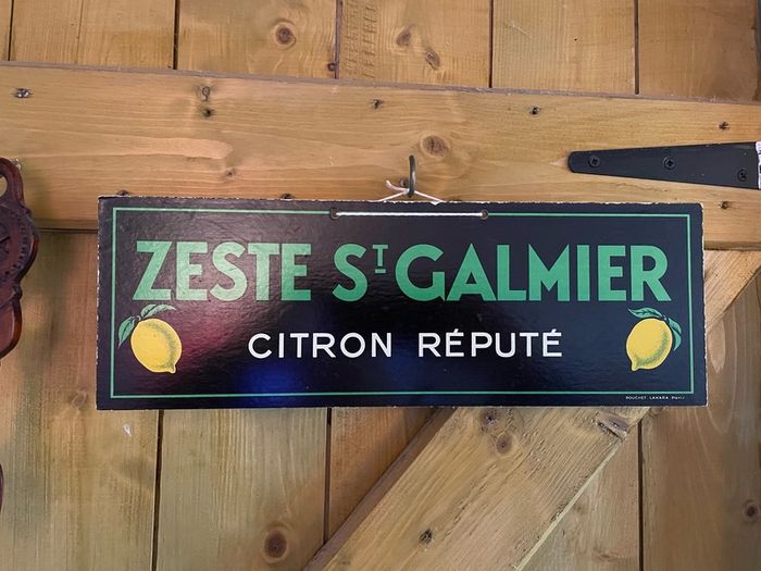 Vintage French Advertisement