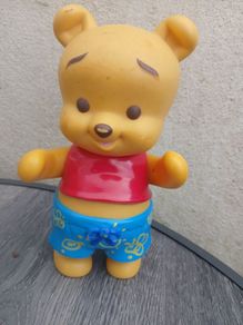 Winnie the Pooh "beach ready"