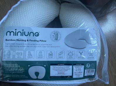 Breast / Nursing / Feeding Pillow