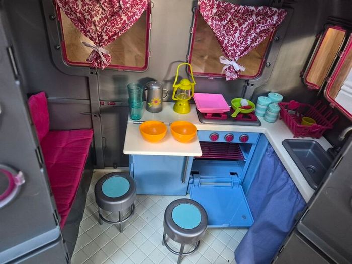Generation Doll Caravan