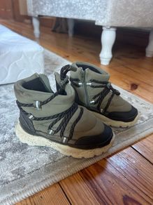 kids shoes