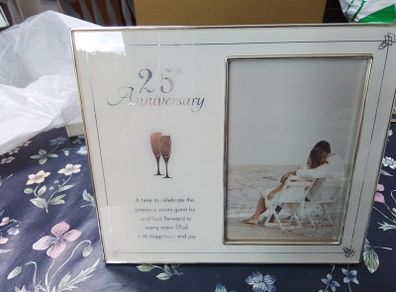 Carrig Donn 25th Wedding Anniversary Silver Photo Frame