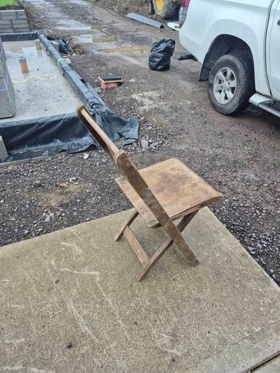 antique folding chairs