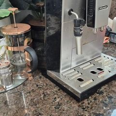 Coffee machine, DiLonghi. Bean to Cup