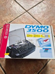 Electronic labelmaker