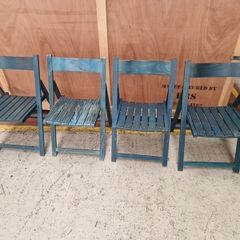 Folding chairs