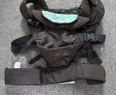Infantino Flip 4-in-1 Convertable Baby Carrier