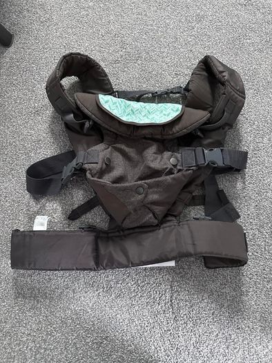 Infantino Flip 4-in-1 Convertable Baby Carrier