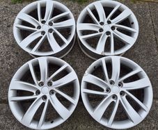 Set of 4 Genuine Opel Mokka 18 Alloy Wheels (5x105)  Delivery