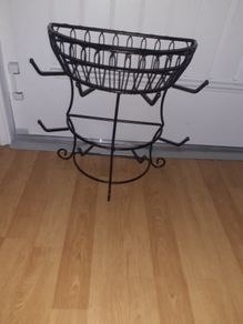 kitchen basket stand