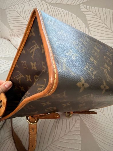Louis Vuitton Popincourt Authentic