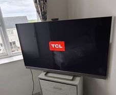 TCL c825 Ultra HD 120hz MiniLed TV. Like New