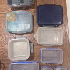 Various Tubberware
