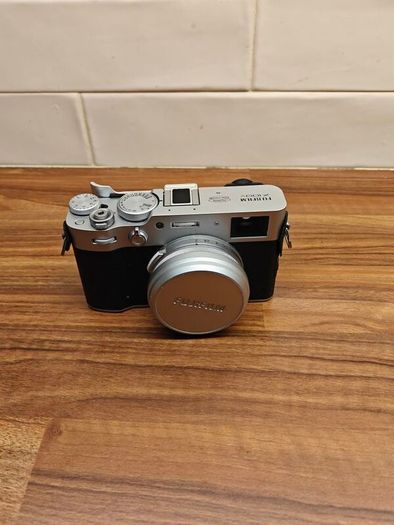 Fujifilm X100V