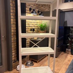 metal shelf unit