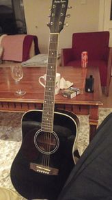 left hand harley benton black acoustic. Full size. Perfect for beginner or advanced