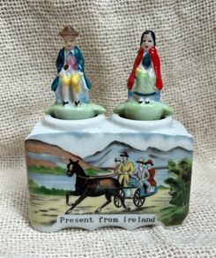Vintage Kitsch Cruet Set
