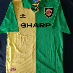 Man Utd (cantona 7 /retro) Jersey . Size XL
