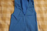 blue stretch gym top