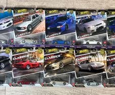 2 X Modern Classics sets ( 10 cars ) Hot Wheels Premium