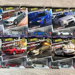 2 X Modern Classics sets ( 10 cars ) Hot Wheels Premium
