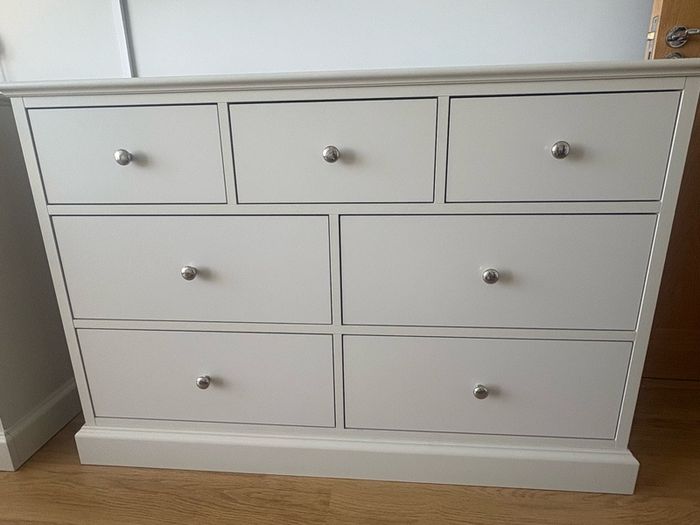 bedroom drawers