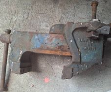 metal vice