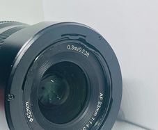 Nikon Z fit lense