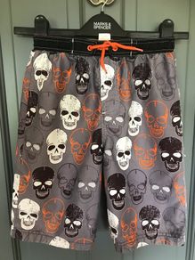 Skeleton boys swim aged 8-9 years