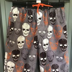 Skeleton boys swim aged 8-9 years