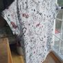 Cool Graffiti Girls Christmas Tshirt Age 11 to 12 Yrs Image 3
