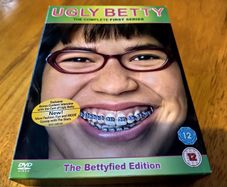 Brand New Ugly Betty Dvd Boxset S.1