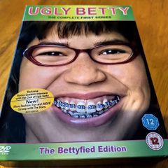 Brand New Ugly Betty Dvd Boxset S.1