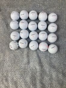 20 Titleist Trufeel Balls