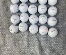 20 Titleist Trufeel Balls