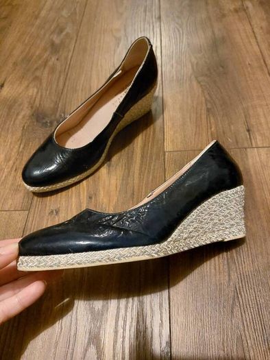 Jose Saenz - navy shoes- uk7