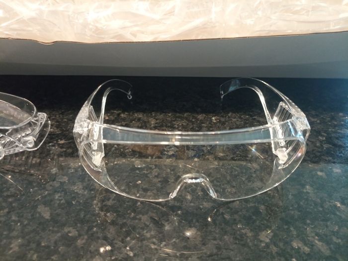 Safety Glasses 20 euro for 25 pairs of Glasses