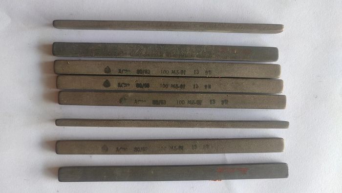 IN STOCK. Lot of 8pcs Soviet Diamond Honing Sticks Bars AC32 80/63 M5-01 125 mm
