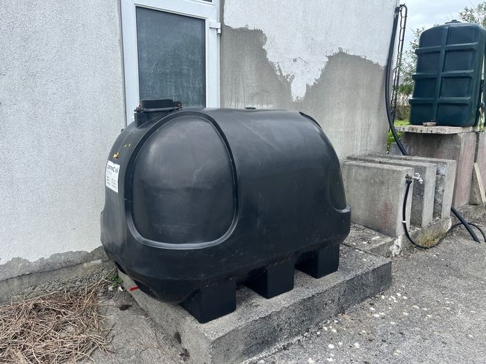 Free Oil Tank