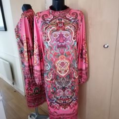 Women's Dress NWOT SIZE 16 to 18