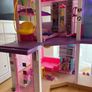 Barbie dreamhouse Image 3