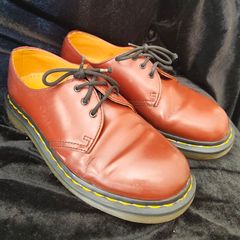 Dr. Martens 10085 3-eye shoes
