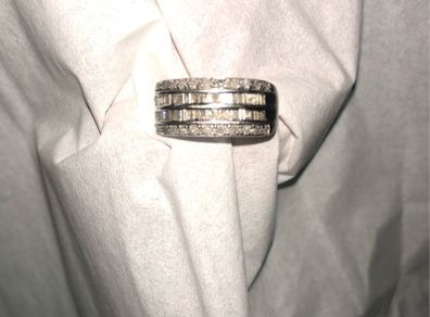 diamond ring silver band