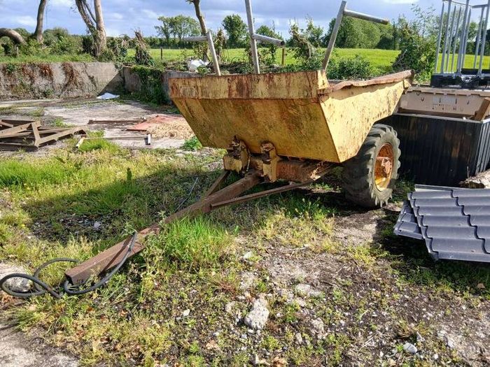 dumper trailer