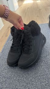 Skechers Black size 6