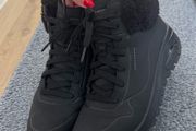 Skechers Black size 6