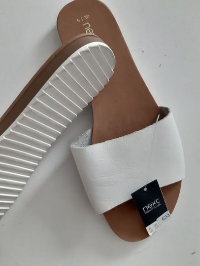 new flat sandals